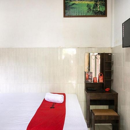 Reddoorz @ Hotel Surabaya Sumenep Zewnętrze zdjęcie