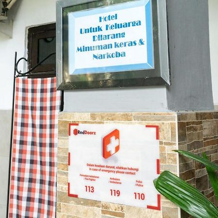 Reddoorz @ Hotel Surabaya Sumenep Zewnętrze zdjęcie