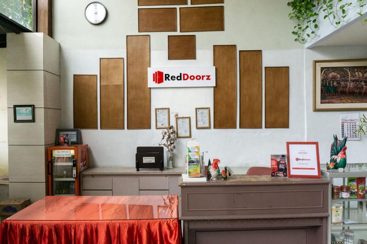 Reddoorz @ Hotel Surabaya Sumenep Zewnętrze zdjęcie