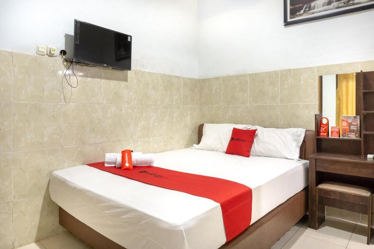 Reddoorz @ Hotel Surabaya Sumenep Zewnętrze zdjęcie