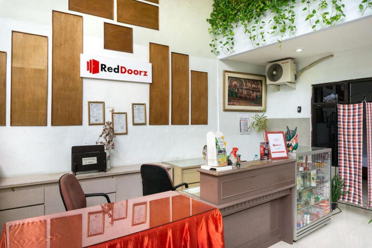 Reddoorz @ Hotel Surabaya Sumenep Zewnętrze zdjęcie