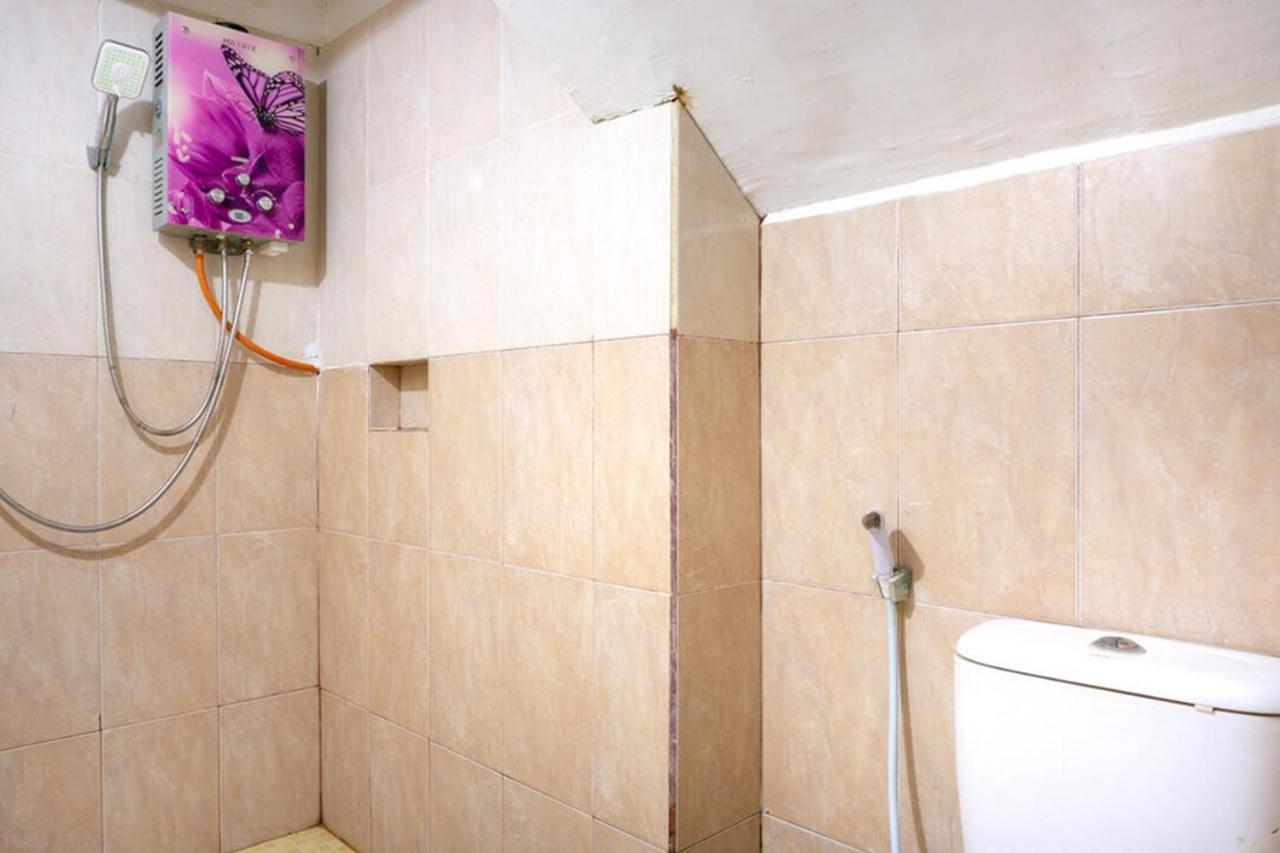 Reddoorz @ Hotel Surabaya Sumenep Zewnętrze zdjęcie